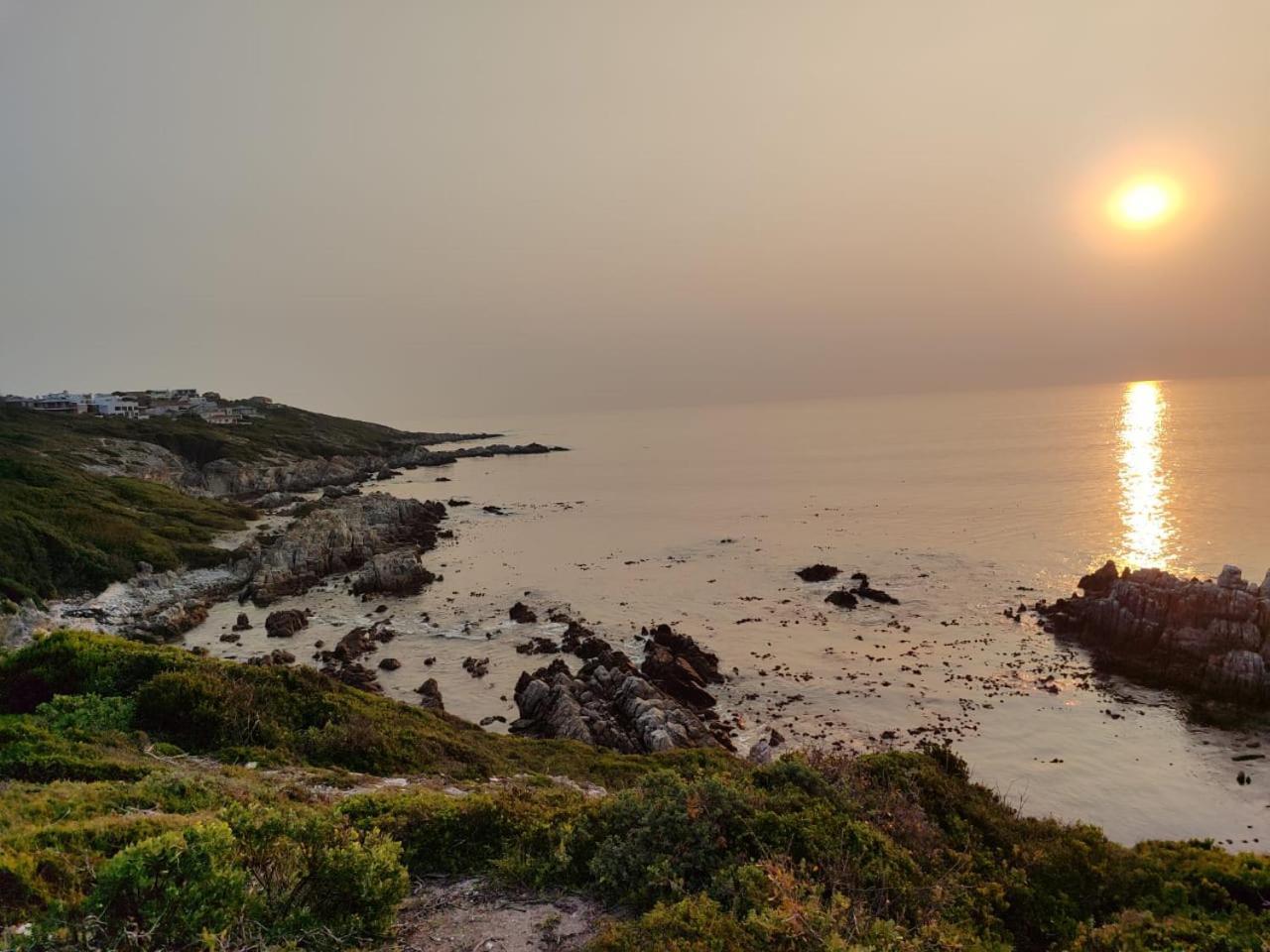 49 On Cliff Gansbaai Exterior foto