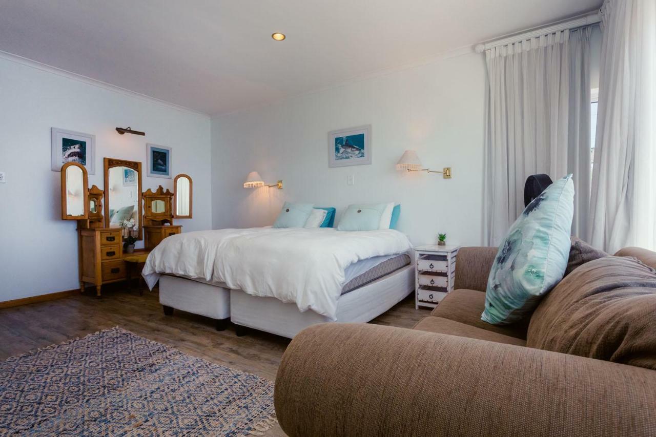 49 On Cliff Gansbaai Exterior foto